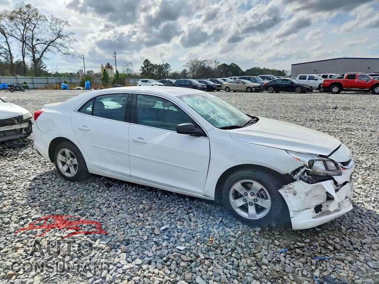 CHEVROLET MALIBU 2015 - 1G11B5SL7FF347312