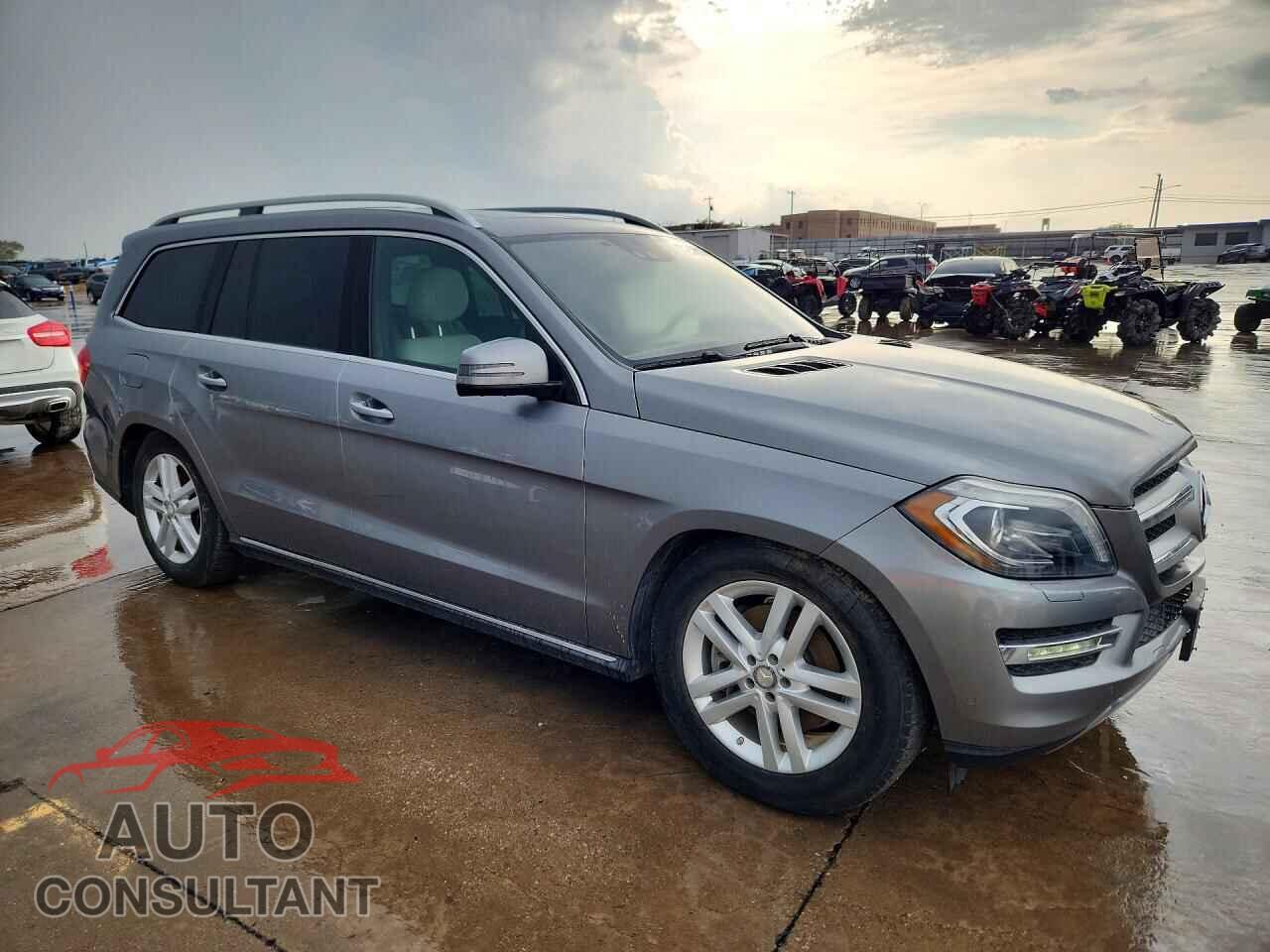 MERCEDES-BENZ GL-CLASS 2015 - 4JGDF6EE8FA471447