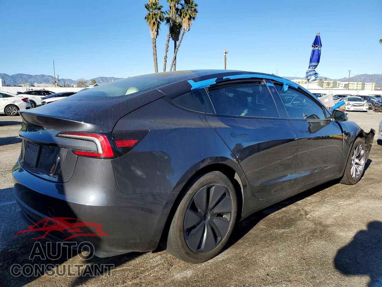 TESLA MODEL 3 2024 - 5YJ3E1EA5RF718146