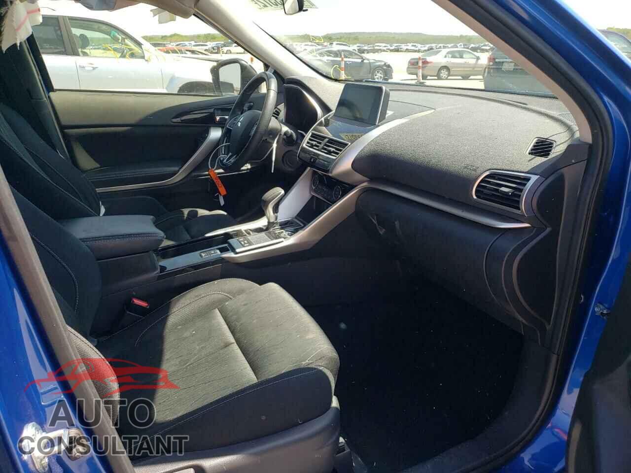 MITSUBISHI ECLIPSE 2018 - JA4AT5AAXJZ064960