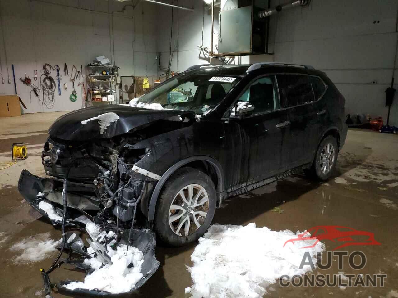 NISSAN ROGUE 2018 - 5N1AT2MVXJC703615