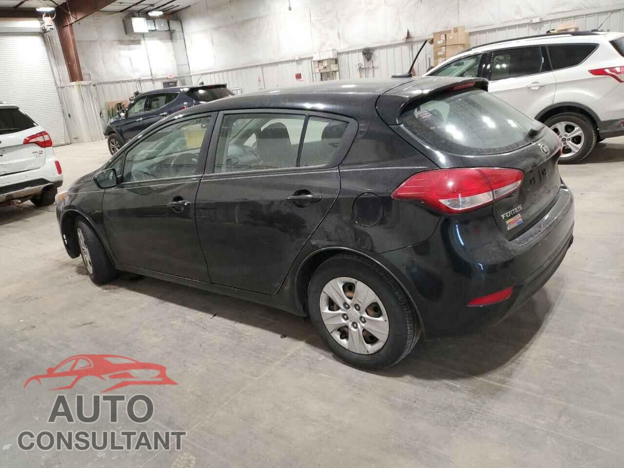 KIA FORTE 2017 - KNAFK5A80H5667376