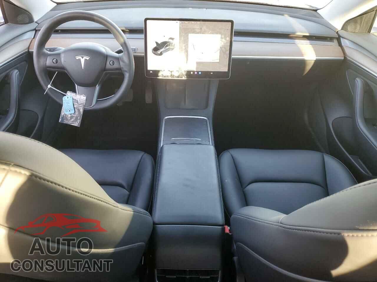 TESLA MODEL 3 2021 - 5YJ3E1EB2MF076308