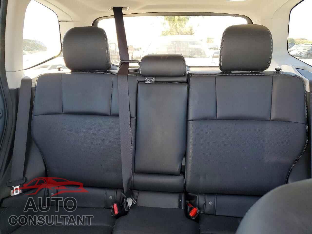 SUBARU FORESTER 2017 - JF2SJARC7HH472803
