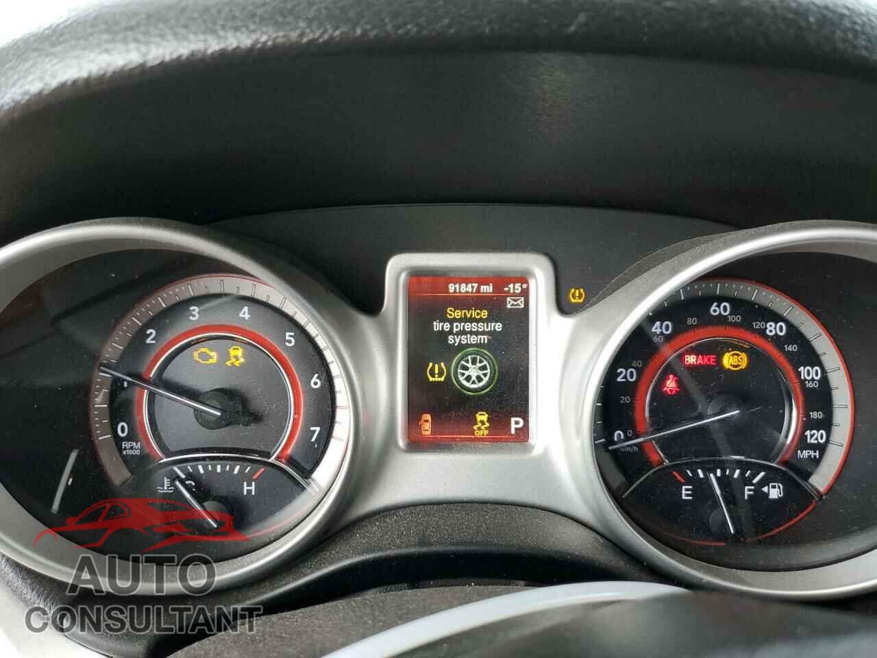 DODGE JOURNEY 2015 - 3C4PDCBG3FT722914