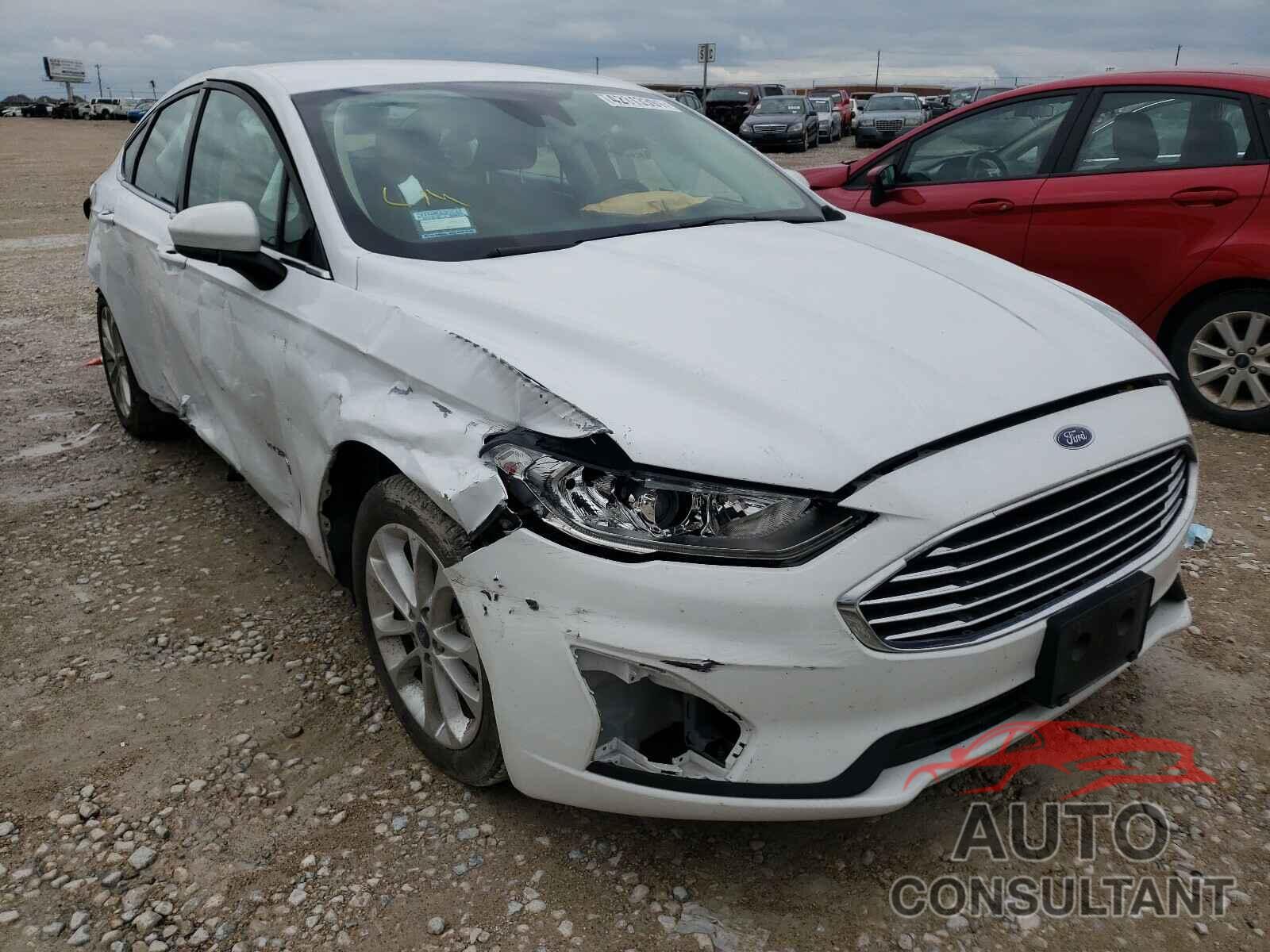 FORD FUSION 2019 - 3FA6P0LU8KR205384