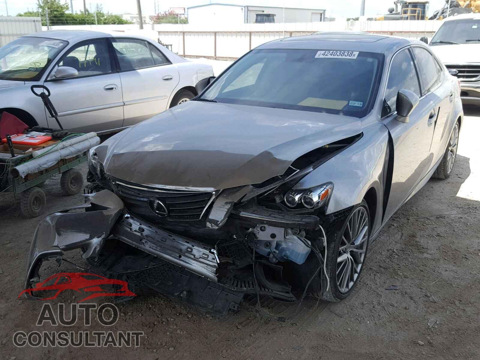 LEXUS IS 2016 - JTHBA1D25G5001616