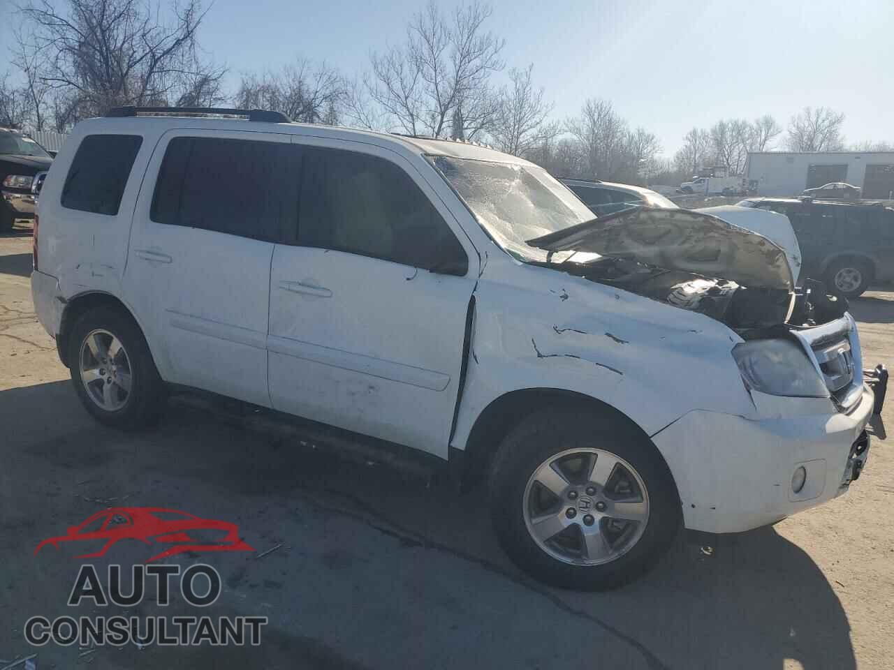 HONDA PILOT 2011 - 5FNYF4H58BB026696