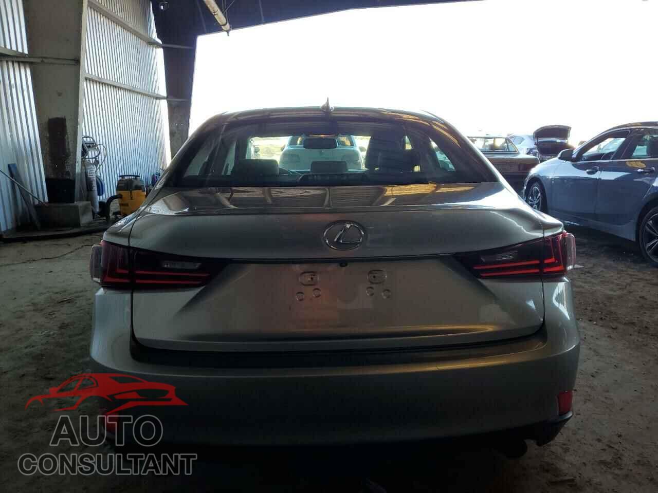 LEXUS IS 2015 - JTHBF1D29F5073144