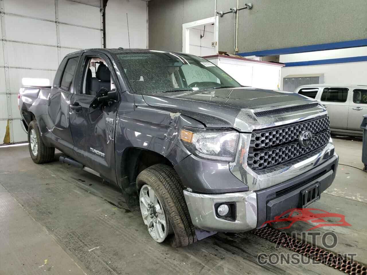 TOYOTA TUNDRA 2018 - 5TFUY5F14JX689363