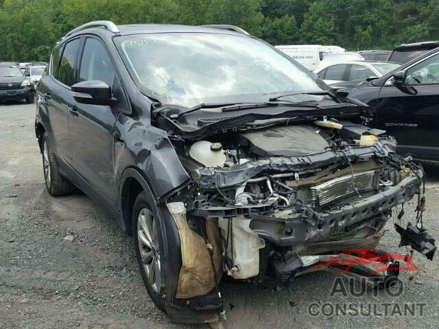 FORD ESCAPE 2017 - 1FMCU9J9XHUE89316