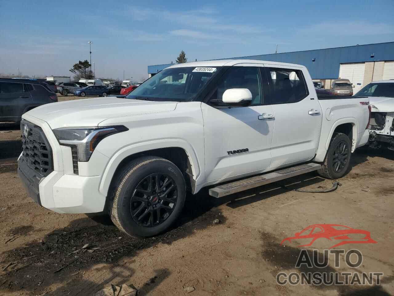 TOYOTA TUNDRA 2022 - 5TFLA5DB9NX015601