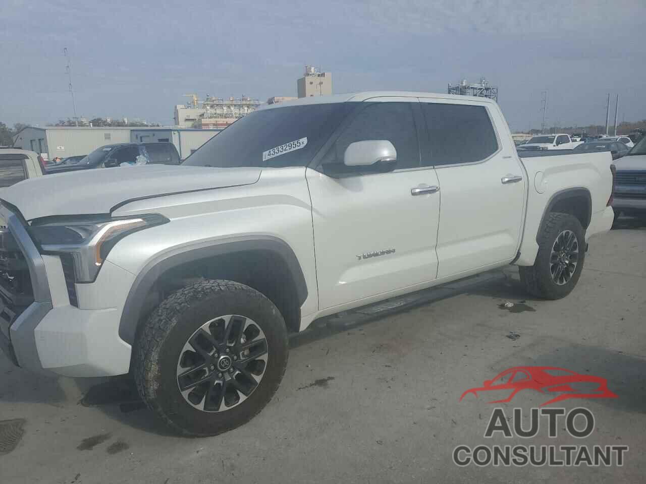 TOYOTA TUNDRA 2022 - 5TFJA5DB2NX004558