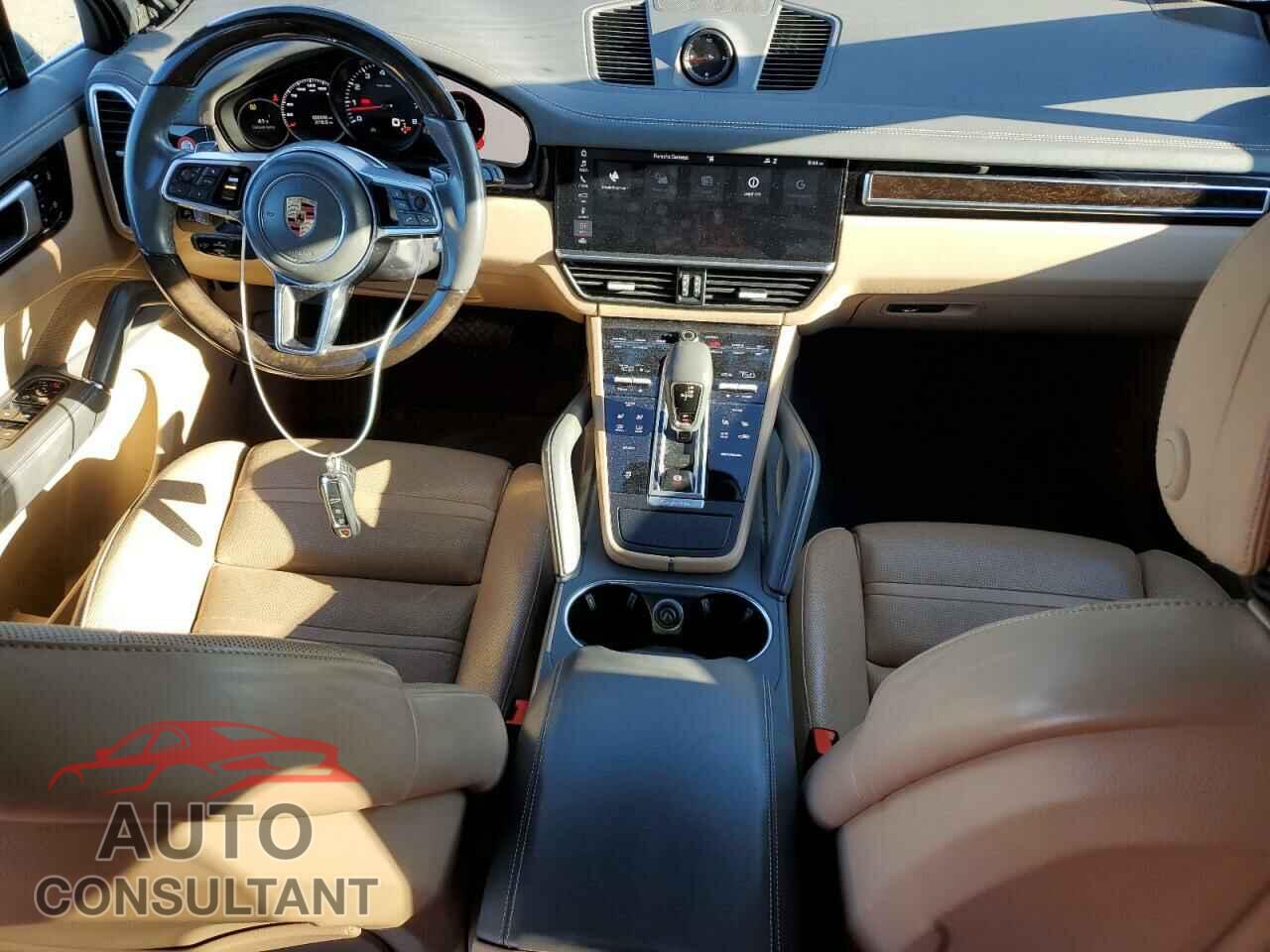 PORSCHE CAYENNE 2019 - WP1AA2AYXKDA08408