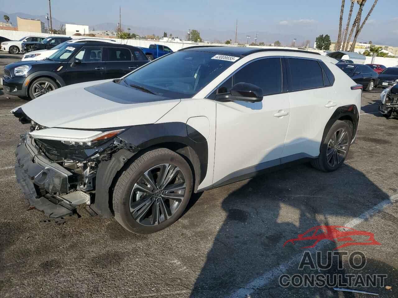 TOYOTA BZ4X XLE 2024 - JTMABACA6RA065029