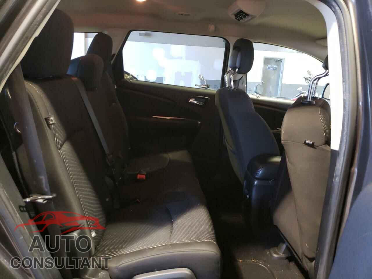 DODGE JOURNEY 2017 - 3C4PDCBG6HT581579