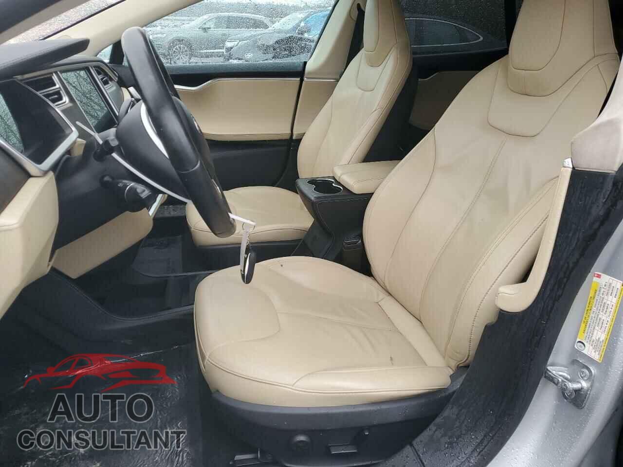 TESLA MODEL S 2013 - 5YJSA1DN9DFP27145