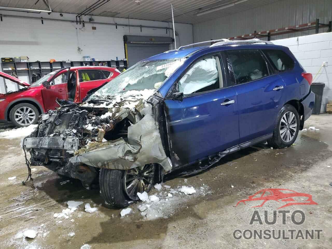 NISSAN PATHFINDER 2017 - 5N1DR2MM5HC660797