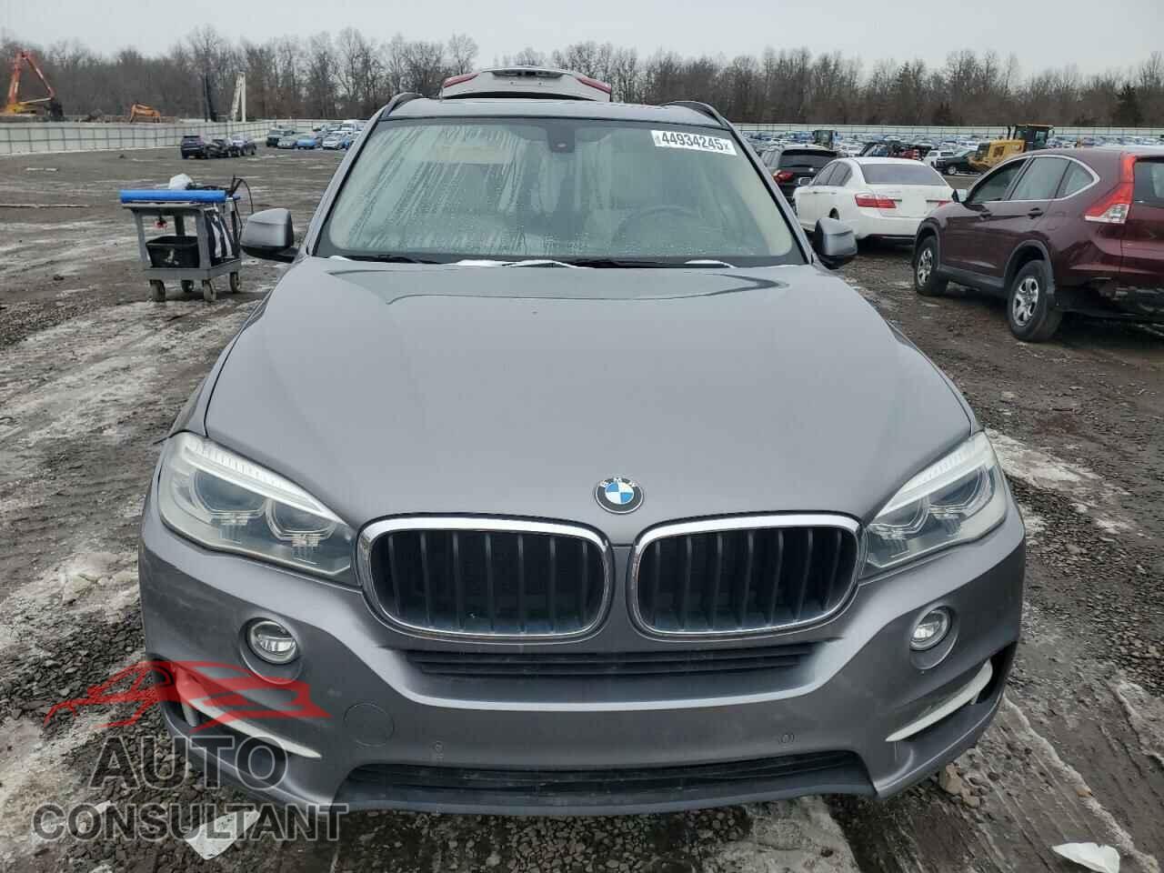 BMW X5 2014 - 5UXKR2C55E0C01550
