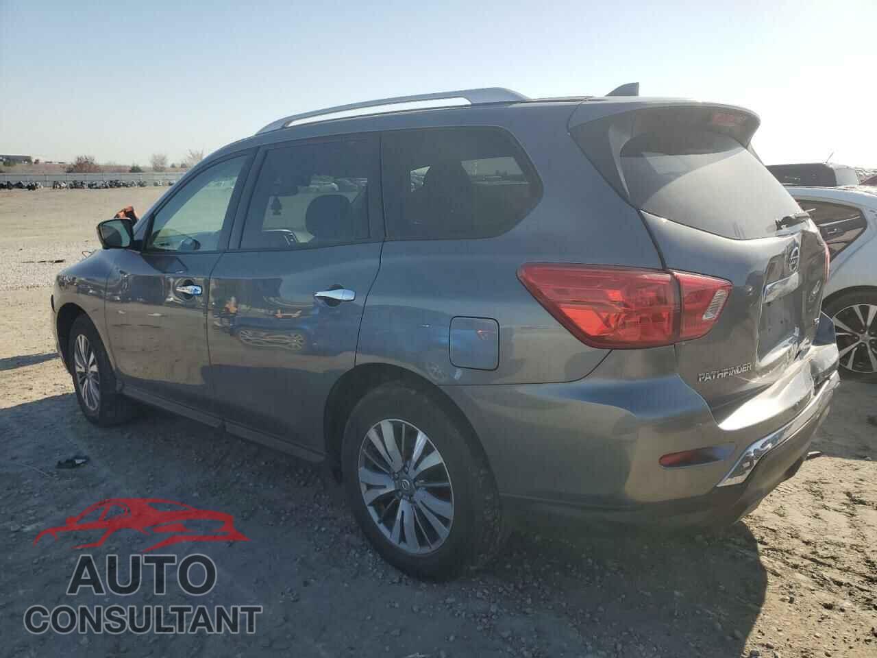 NISSAN PATHFINDER 2019 - 5N1DR2MN3KC615941