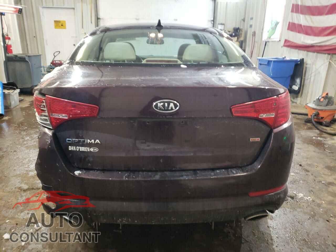 KIA OPTIMA 2011 - KNAGM4A77B5110360