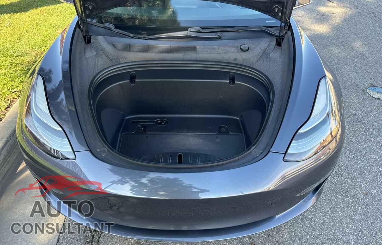 TESLA MODEL 3 2020 - 5YJ3E1EA3LF645611