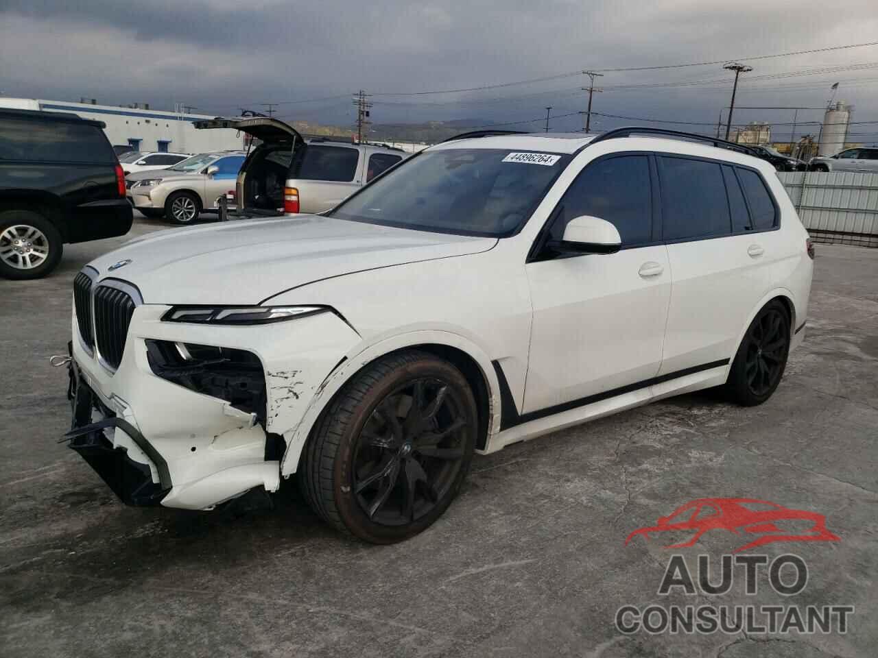 BMW X7 2023 - 5UX23EM00P9N58748