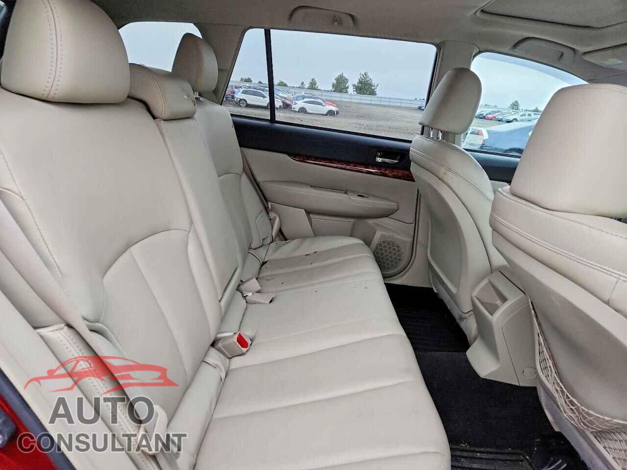 SUBARU OUTBACK 2011 - 4S4BRBKC8B3384401