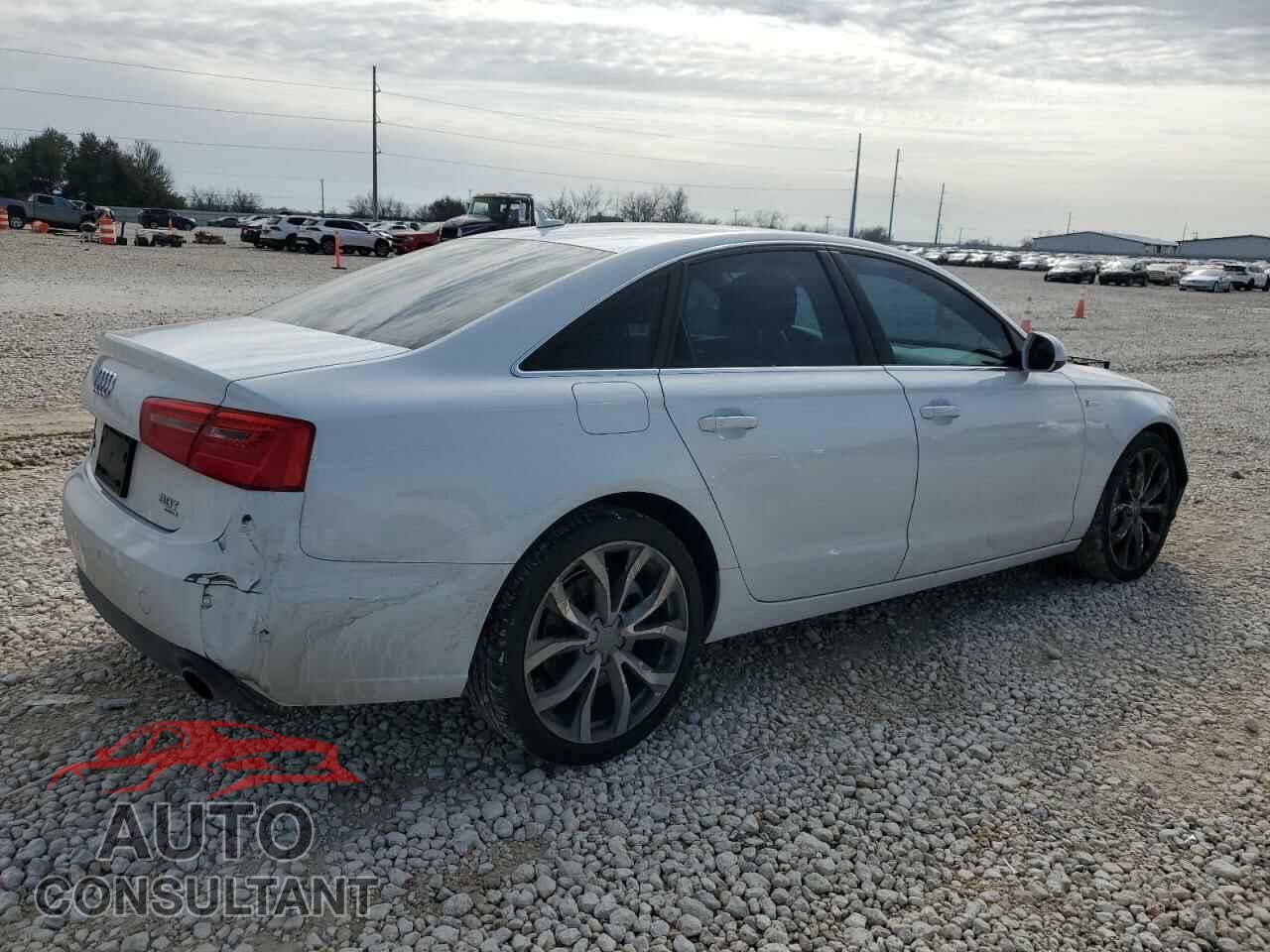 AUDI A6 2013 - WAUGGAFC2DN027899