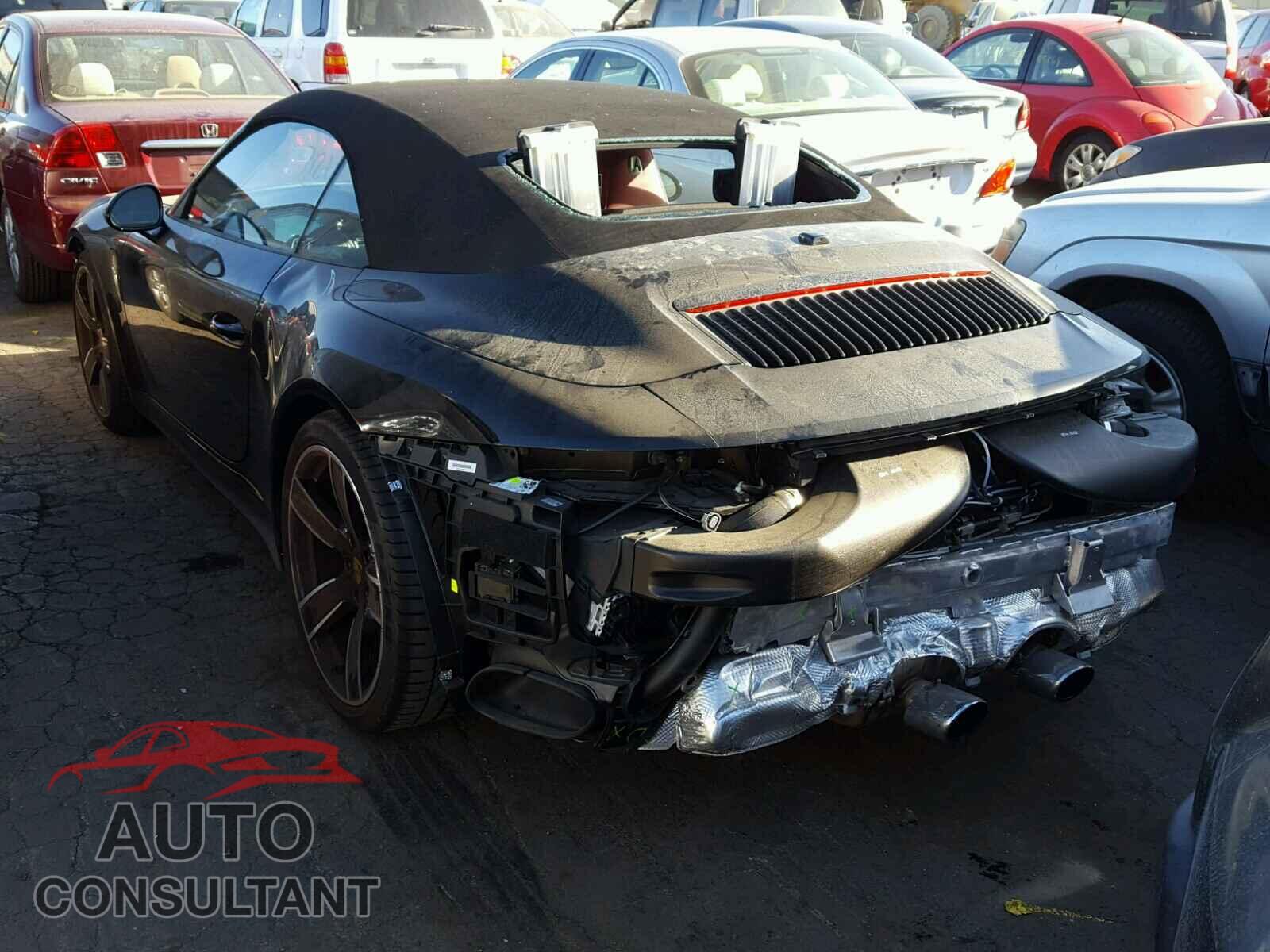 PORSCHE 911 2017 - WP0CB2A93HS156128