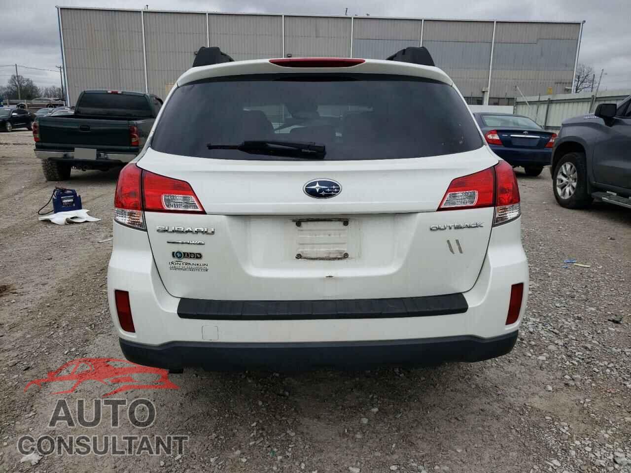 SUBARU OUTBACK 2013 - 4S4BRCCC4D3241968