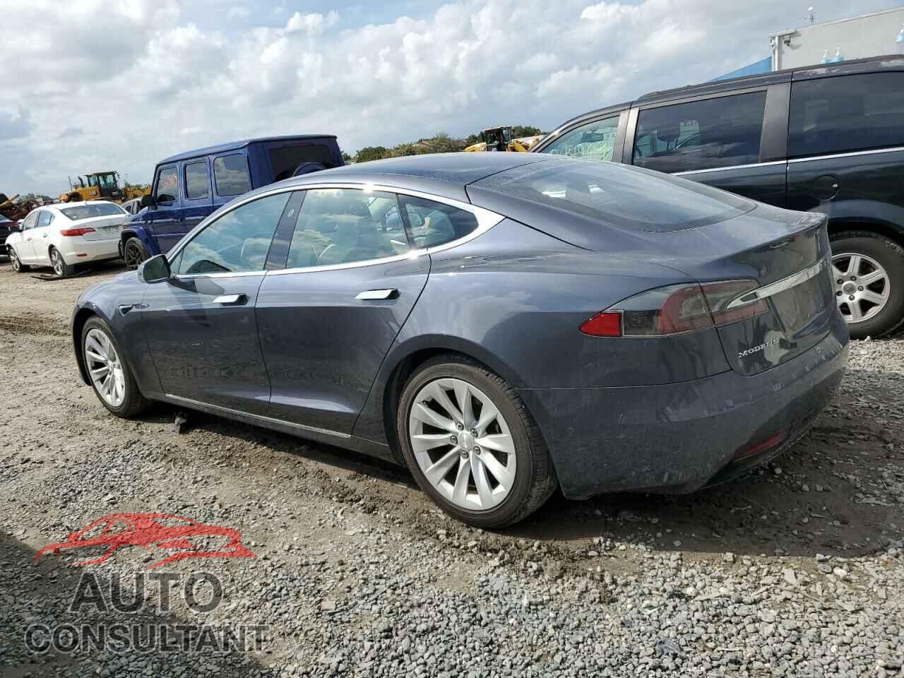 TESLA MODEL S 2017 - 5YJSA1E24HF229199