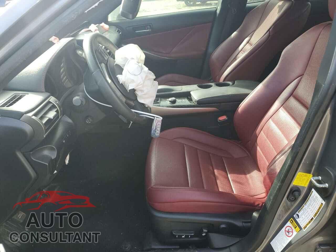 LEXUS IS 2014 - JTHBE1D26E5013128