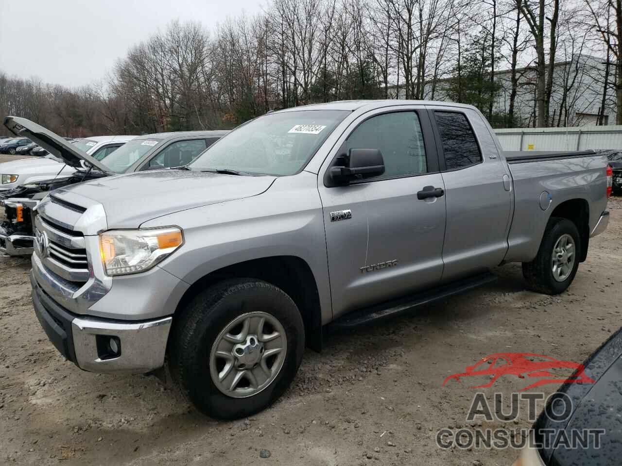 TOYOTA TUNDRA 2017 - 5TFUY5F16HX616473