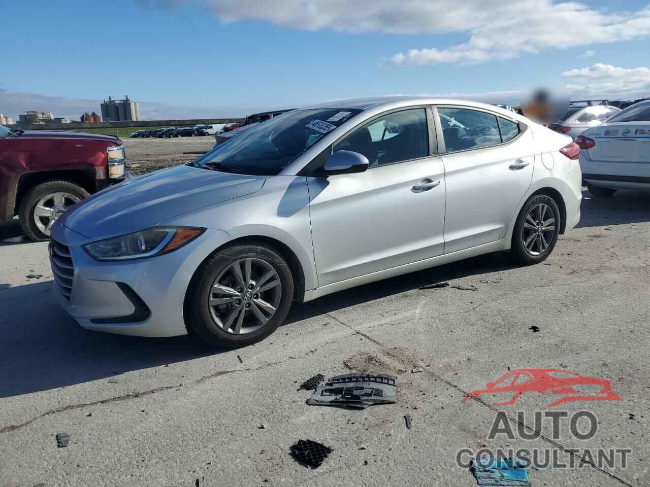 HYUNDAI ELANTRA 2018 - 5NPD84LF4JH245504