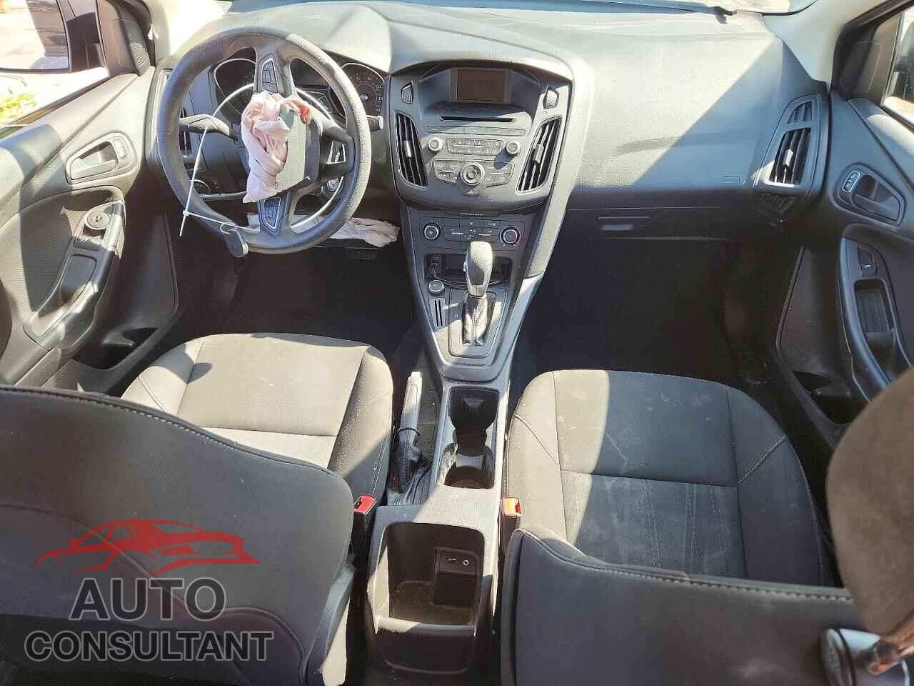 FORD FOCUS 2016 - 1FADP3E27GL391395