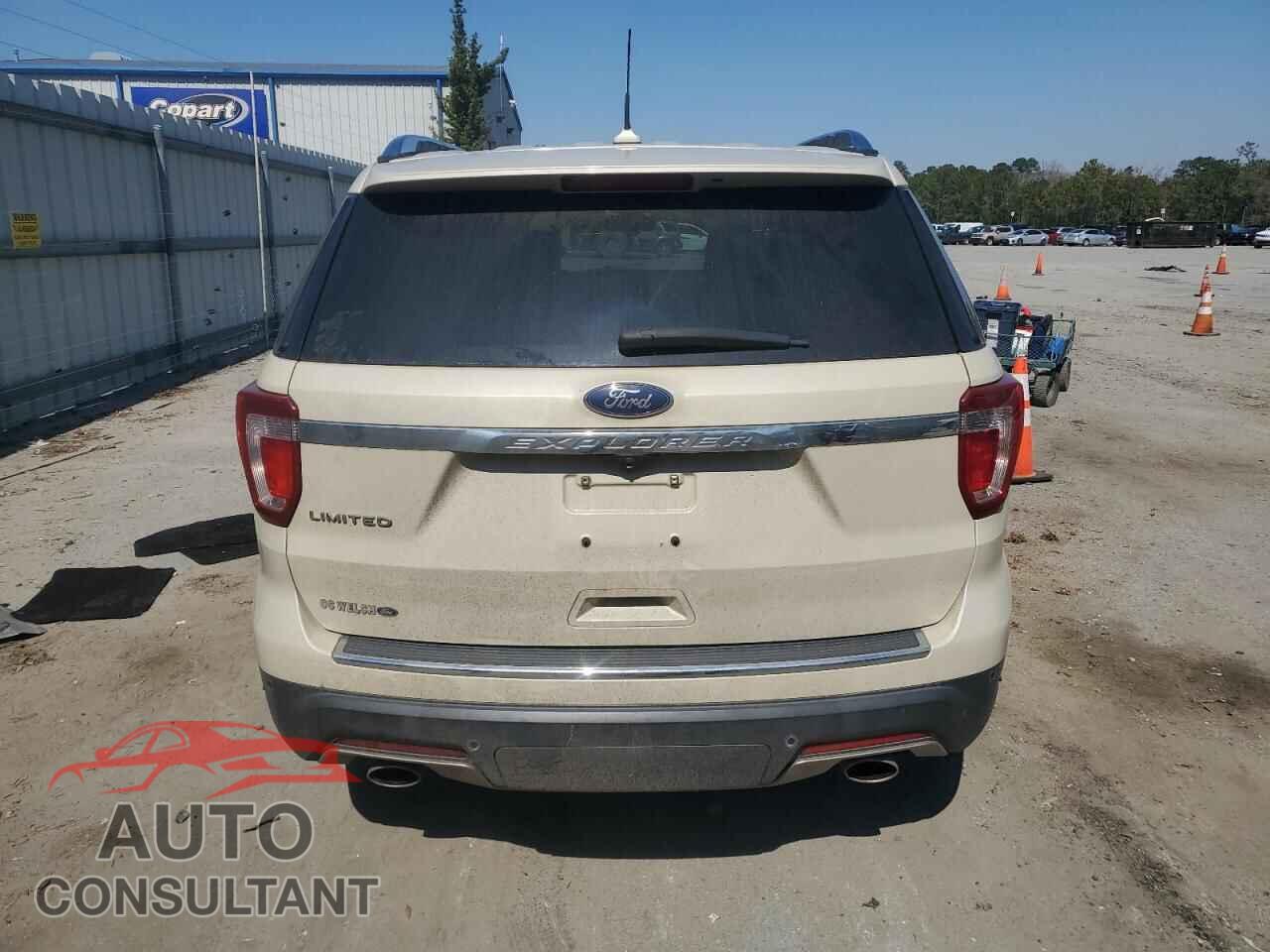 FORD EXPLORER 2018 - 1FM5K7F89JGB15139