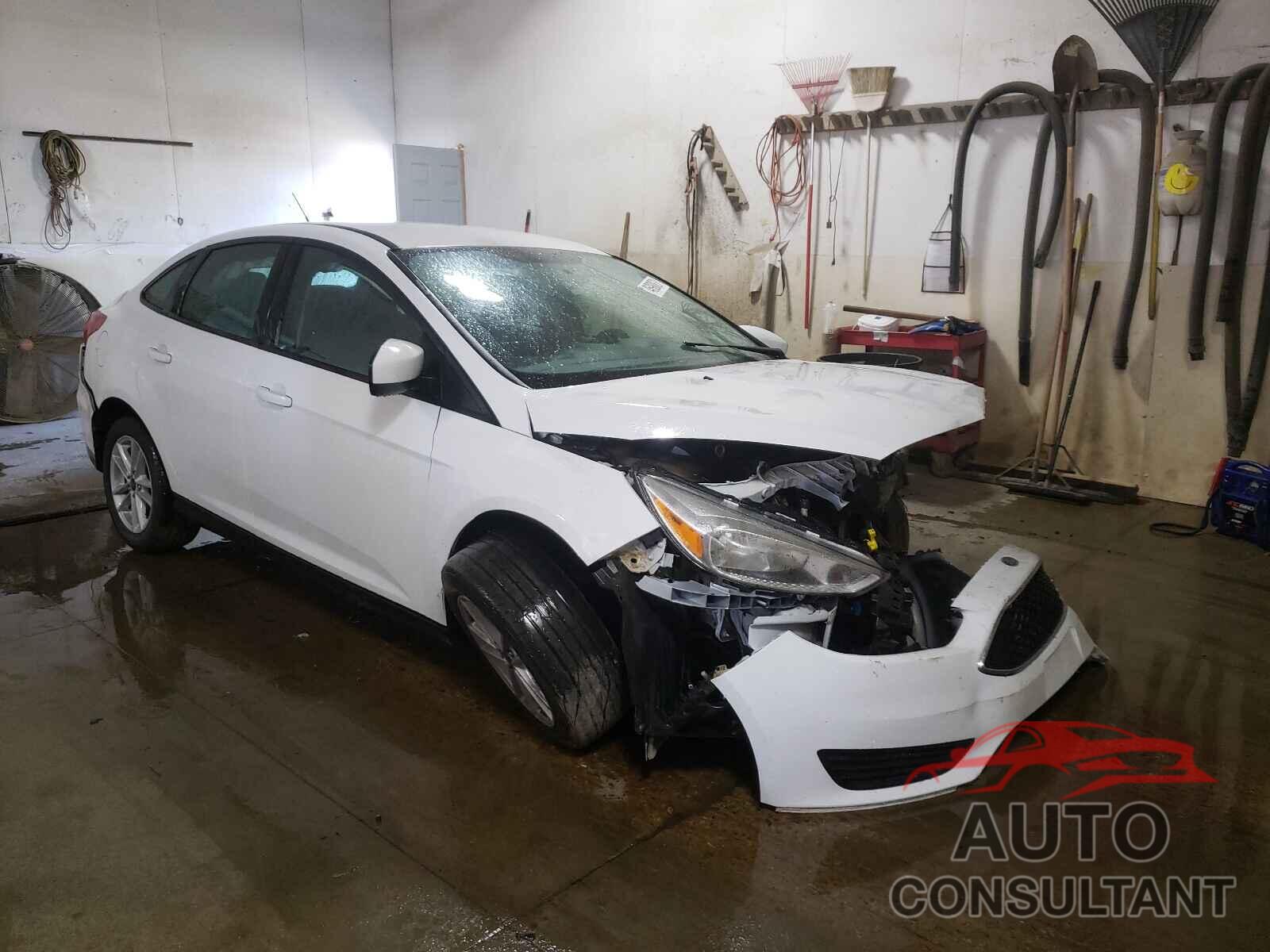 FORD FOCUS 2018 - 1FADP3F29JL261978