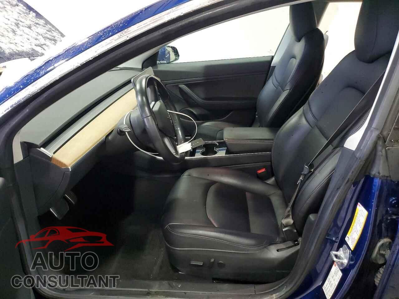 TESLA MODEL 3 2018 - 5YJ3E1EA3JF009011