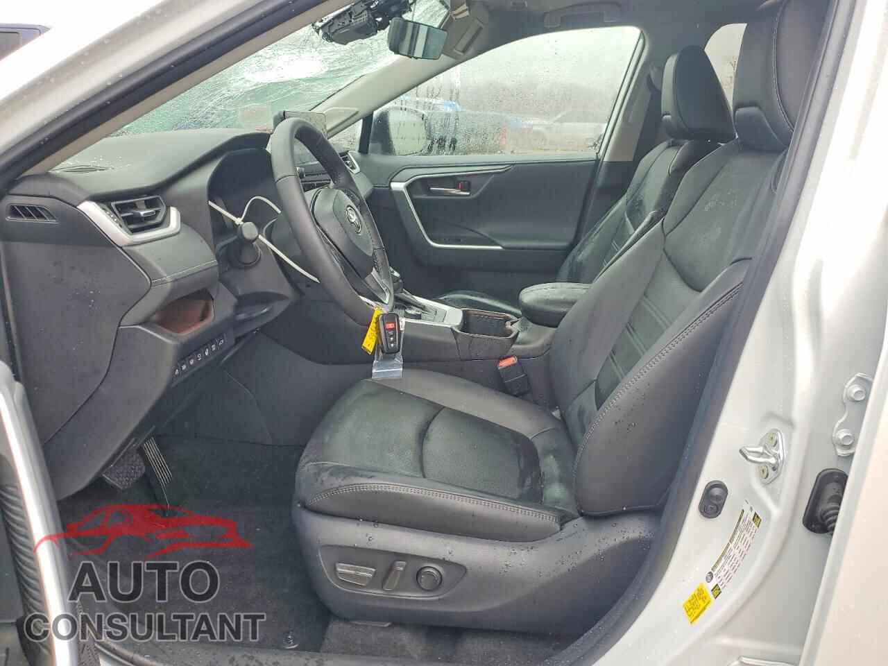 TOYOTA RAV4 2024 - 4T3D6RFV7RU163888