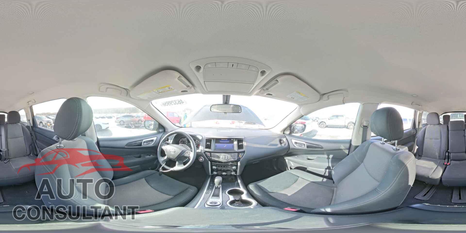 NISSAN PATHFINDER 2017 - 5N1DR2MM4HC642260