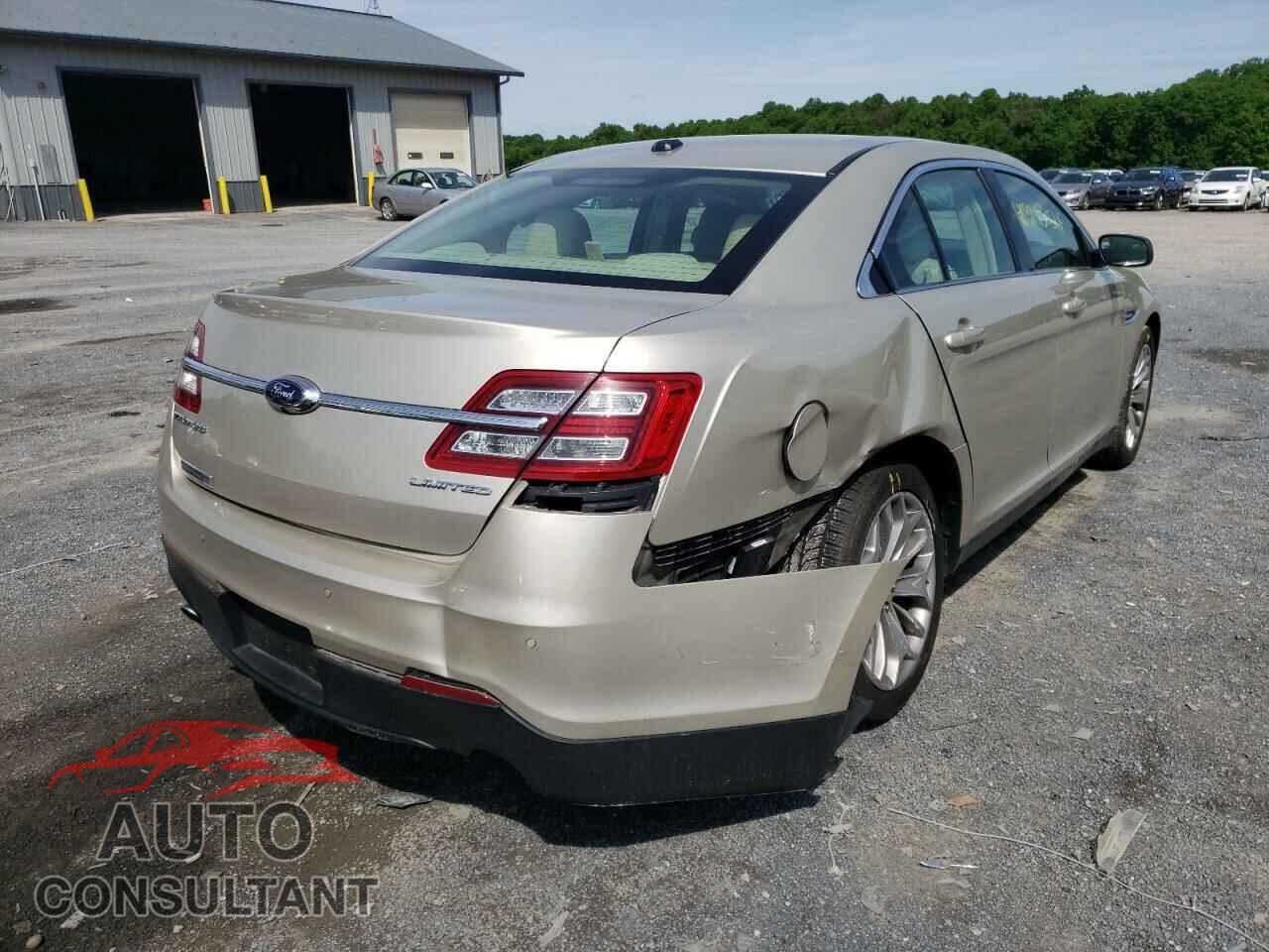 FORD TAURUS 2018 - 1FAHP2F89JG122765