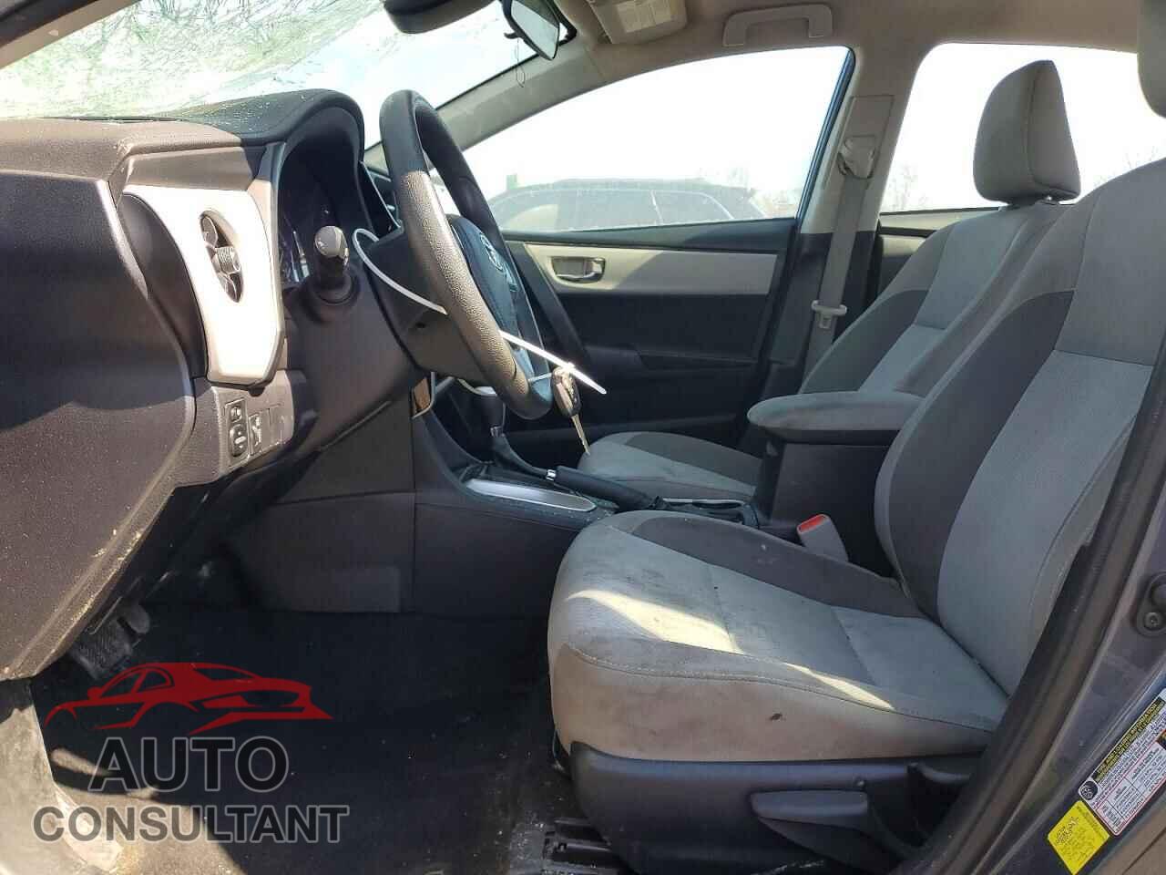TOYOTA COROLLA 2017 - 2T1BURHEXHC819407