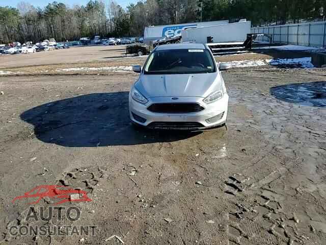 FORD FOCUS 2016 - 1FADP3F2XGL399943