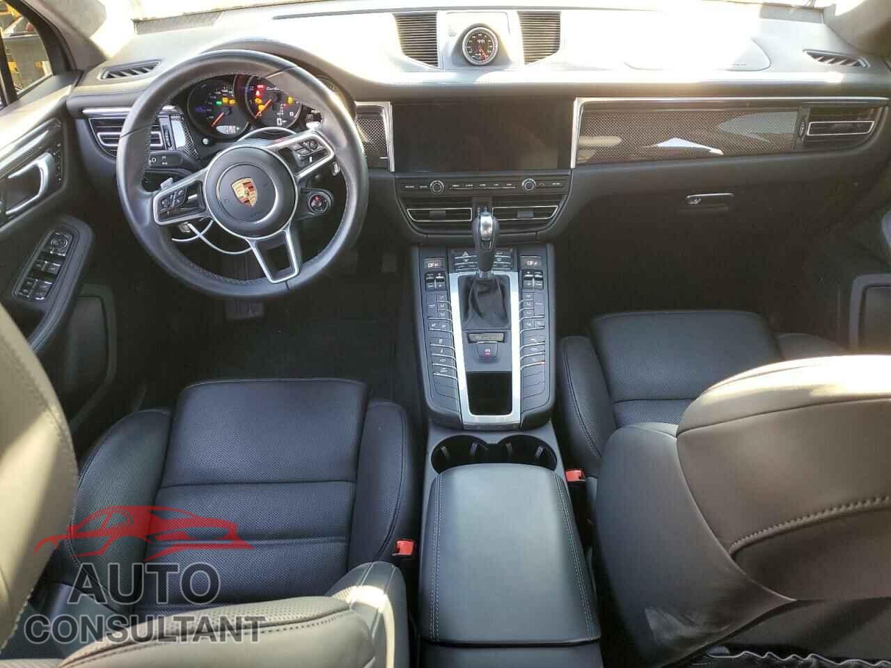 PORSCHE MACAN 2021 - WP1AF2A57MLB60811