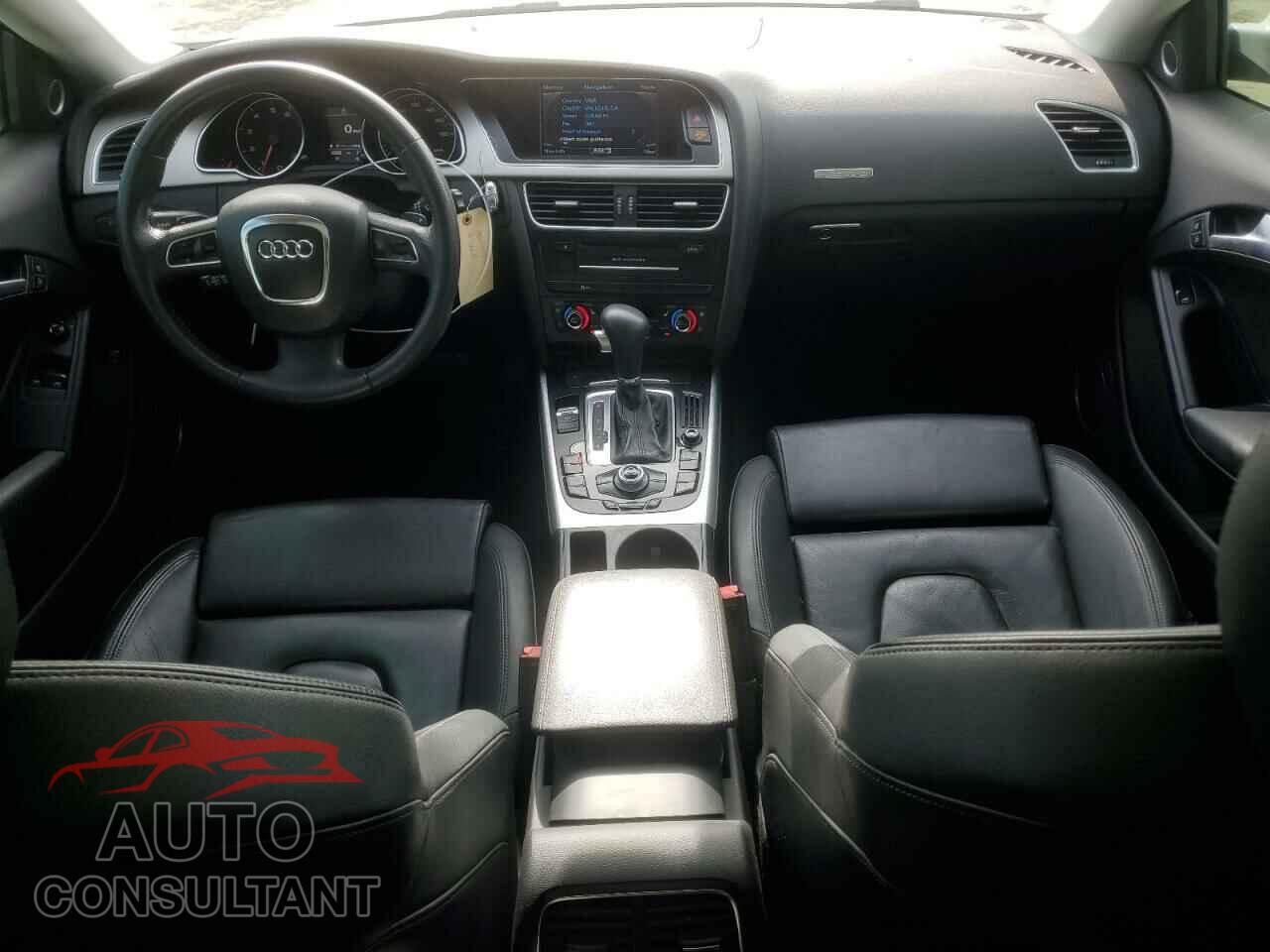AUDI A5 2011 - WAULFAFR1BA037172