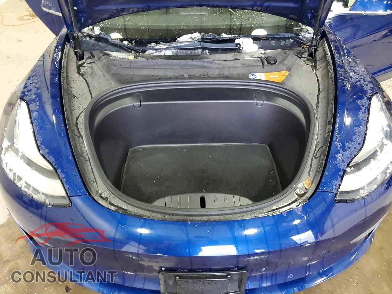 TESLA MODEL 3 2018 - 5YJ3E1EA3JF009011