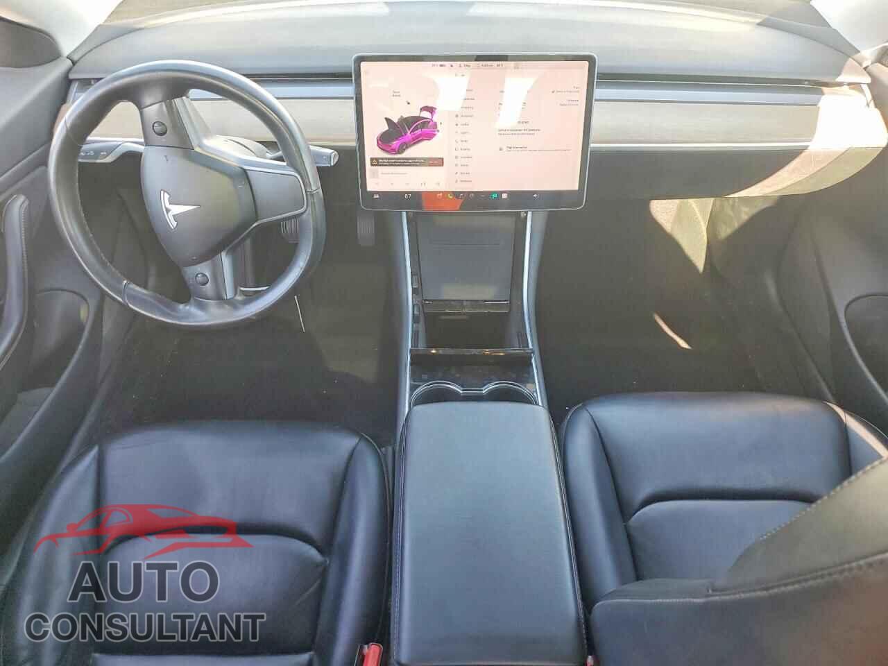TESLA MODEL 3 2018 - 5YJ3E1EA2JF052187