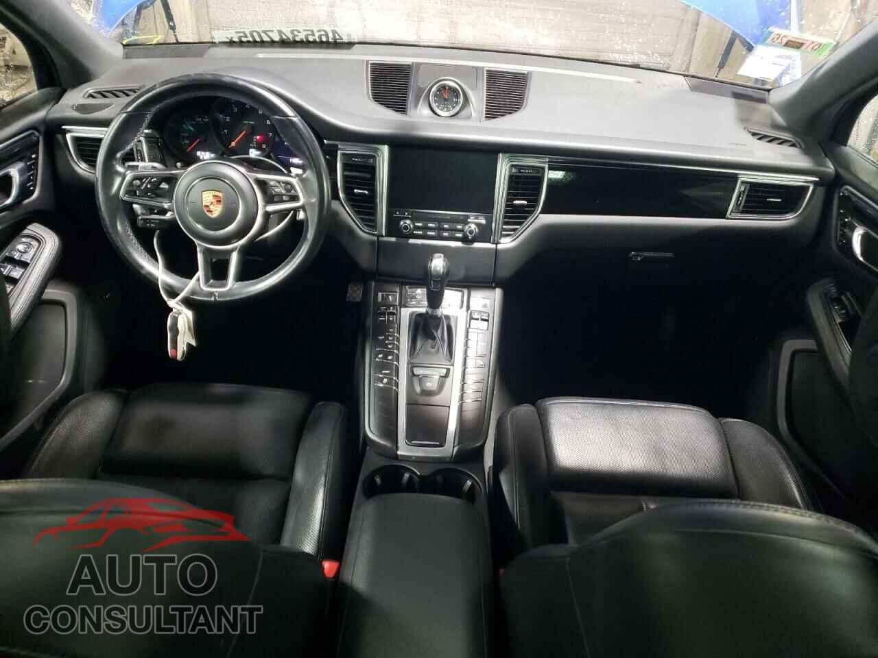 PORSCHE MACAN 2018 - WP1AA2A50JLB07247