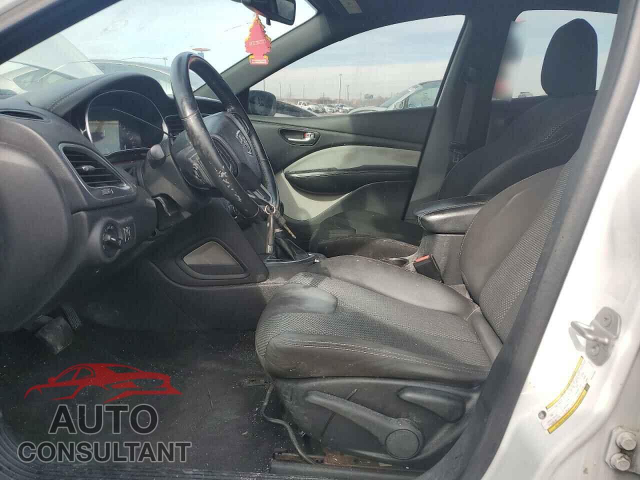 DODGE DART 2015 - 1C3CDFBB5FD141753